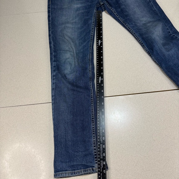 Hollister Women's Blue Denim Slim Straight Leg Jeans Medium Wash - Picture 5 of 8